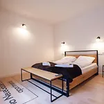 Neue Gasse 4* Lvov