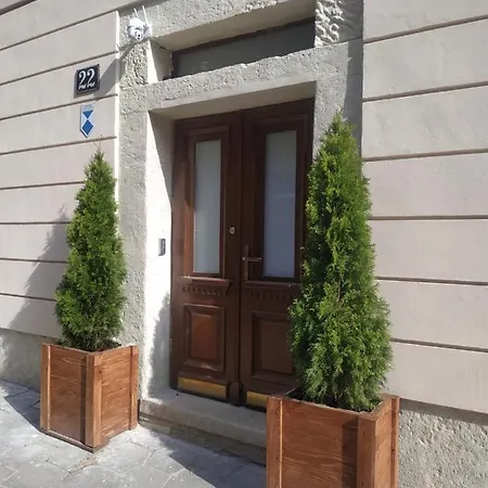 Neue Gasse Aparthotel Lviv