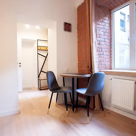 Aparthotel Neue Gasse 4*